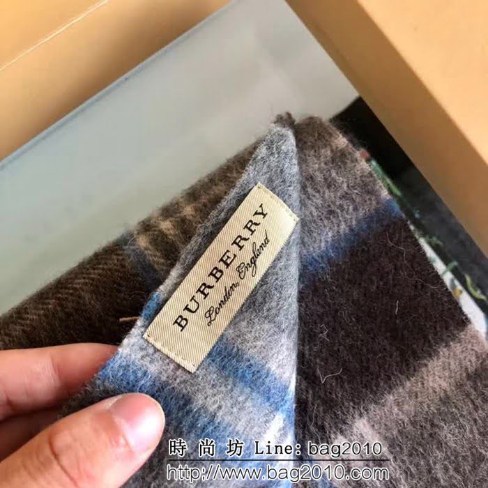 BURBERRY巴寶莉新款 品牌字母刺繡山羊絨圍巾 LLWJ6566